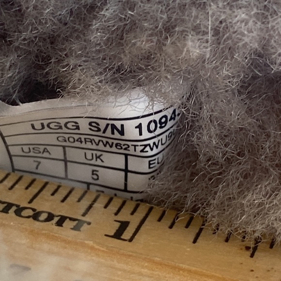 UGG Sheepskin Bailey Bow Selene S/N Grey Boots - Sz 7 - Picture 5 of 8